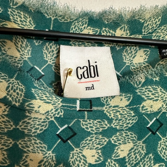 NWT Cabi #3069 Jade Green Leaf Blouse Size Medium - Picture 3 of 8